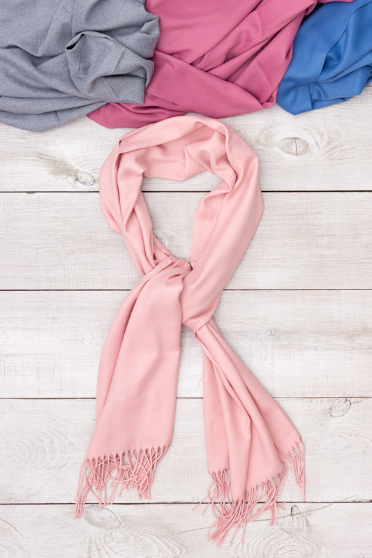 Палантин жіночий